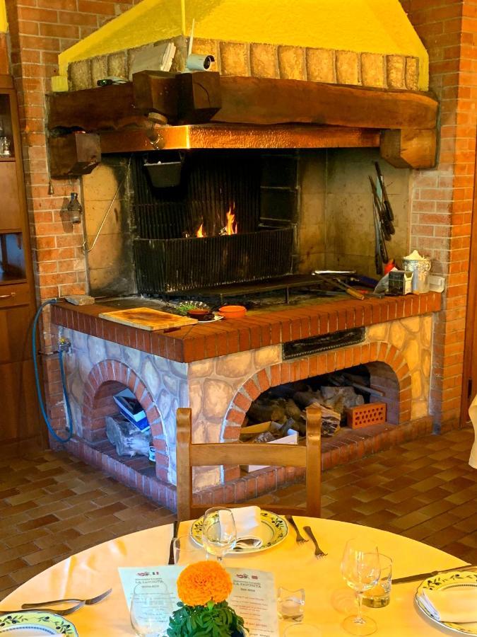 La Favorita Apricale B&B & Ristorante Εξωτερικό φωτογραφία
